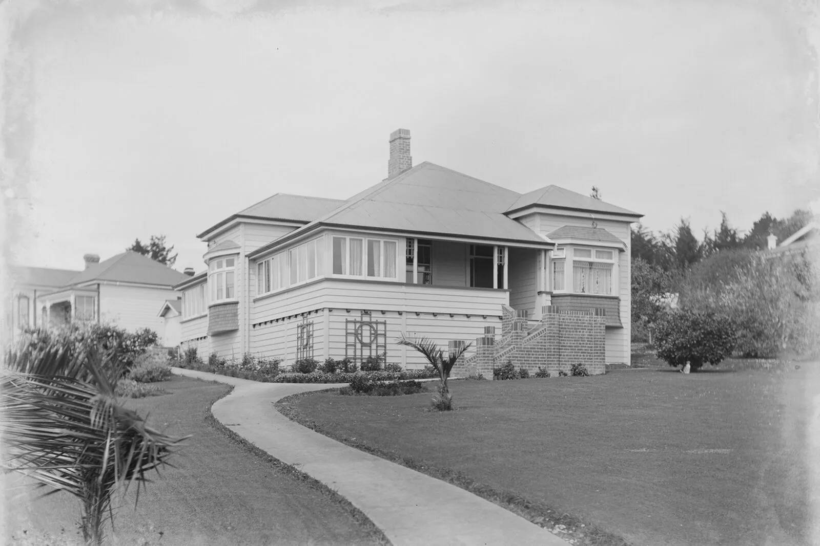 Real Estate image
